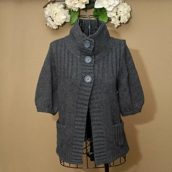 NWT Express Grey Crop Funnel Neck Cardigan - Picture 1 of 5